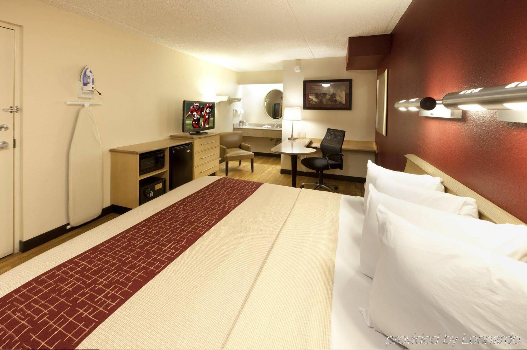 Red Roof Inn Asheville - Biltmore West Zewnętrze zdjęcie